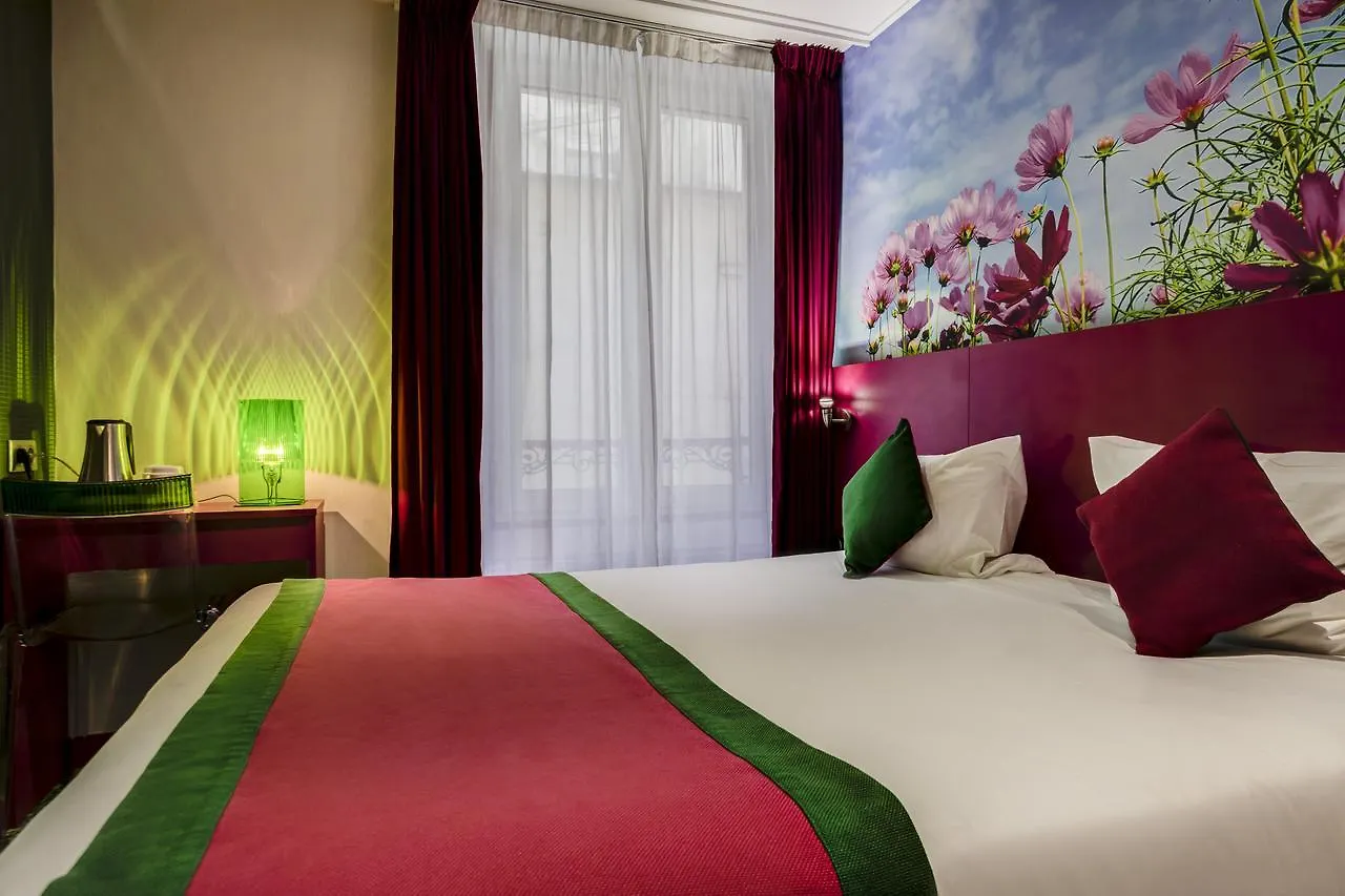Jardins De Montmartre Hotel Paris France