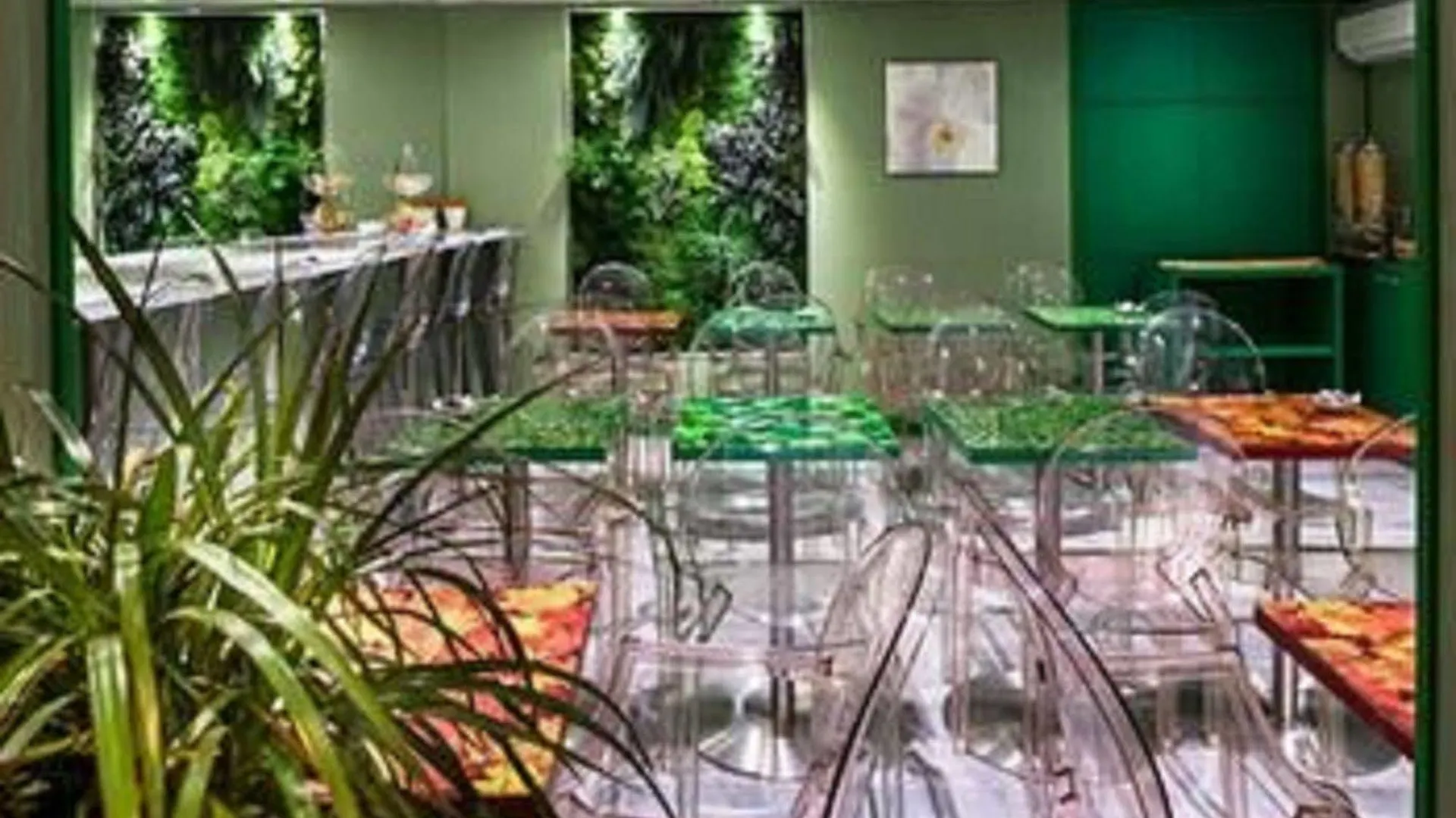Jardins De Montmartre Hotel Paris 3*,  France